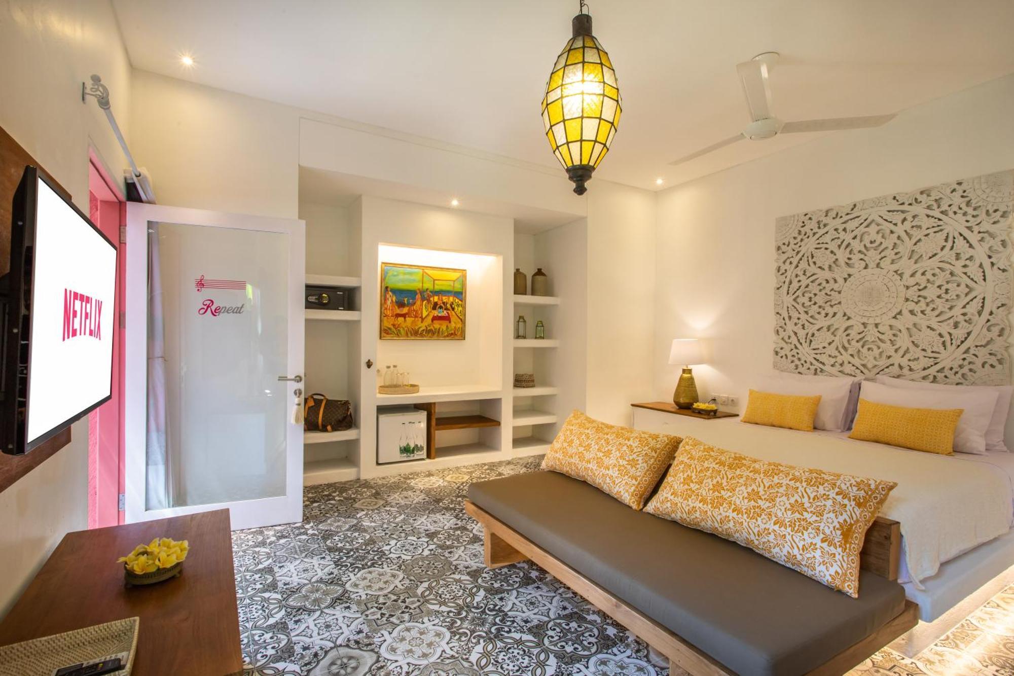 Bed and Breakfast Pinkprivate Sanur - For Cool Adults Only Экстерьер фото